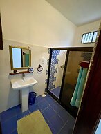 Mambo Beach Villas