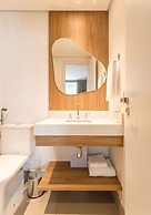 Charlie Wide Pinheiros