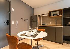 Charlie Wide Pinheiros