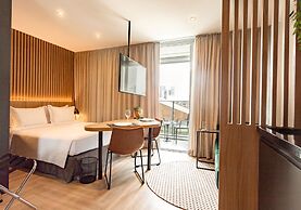 Charlie Wide Pinheiros