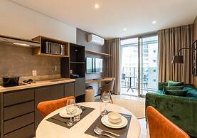 Charlie Wide Pinheiros