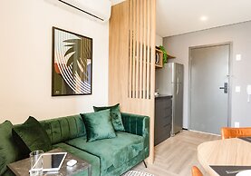 Charlie Wide Pinheiros