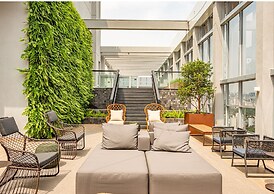 Charlie Wide Pinheiros