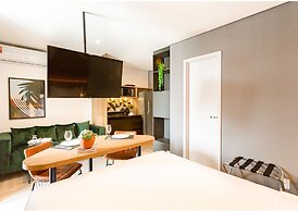 Charlie Wide Pinheiros