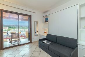 Il Vecchio Faro H208 150mt From The Beach