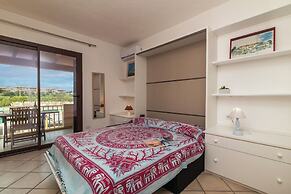 Il Vecchio Faro H208 150mt From The Beach