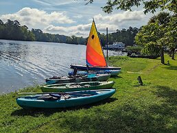 Bells Marina & Resort