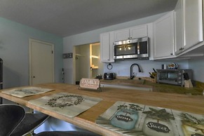 Bells Marina & Resort