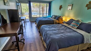 Bells Marina & Resort