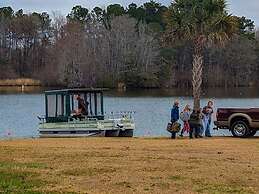 Bells Marina & Resort