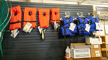 Bells Marina & Resort