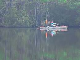 Bells Marina & Resort