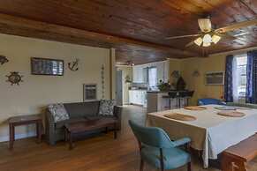 Bells Marina & Resort