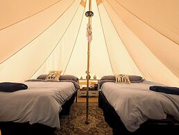 Bells Marina & Resort