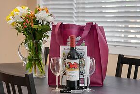 Seattle Vacation Home - Roy Street