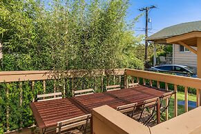 Seattle Vacation Home - Roy Street