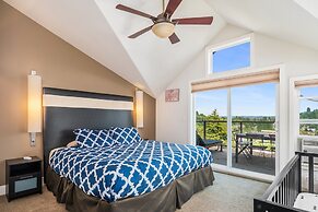 Seattle Vacation Home - The Port