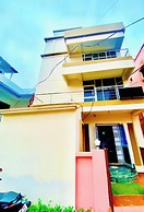 Goroomgo Golden Beach Inn Puri