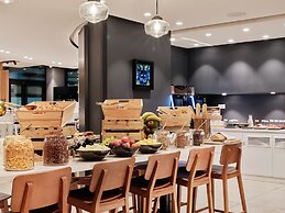 Crowne Plaza Marseille Le Dome by IHG