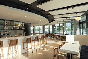 Crowne Plaza Marseille Le Dome by IHG