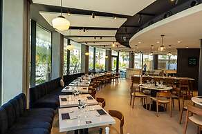 Crowne Plaza Marseille Le Dome by IHG