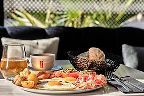 Crowne Plaza Marseille Le Dome by IHG