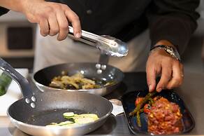 Crowne Plaza Marseille Le Dome by IHG