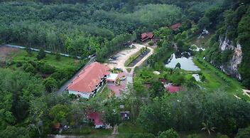 The Kandu Resort