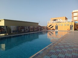 Escale International Hotel