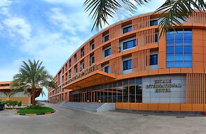 Escale International Hotel