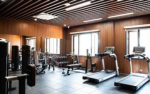 Escale International Hotel