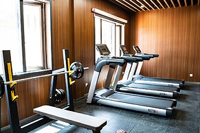 Escale International Hotel