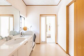 Sayuragi Villa Shirahama