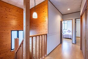 Sayuragi Villa Shirahama