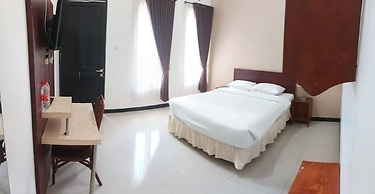 Batu Indah Pool Villa