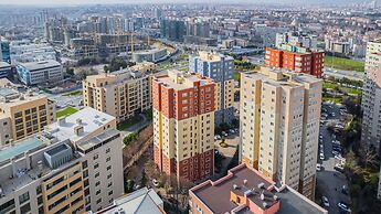 Spacious Central Apartment Crossroads of Transports