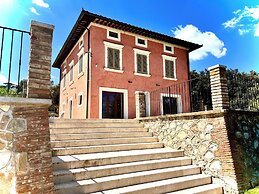 Casa Del Grifone, Holiday Home in Tuscany