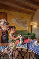 La Casa Verde - 3 Rooms and Kitchen