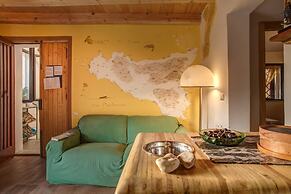 La Casa Verde - 3 Rooms and Kitchen