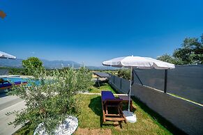 Explore Cragos House , Land of Lights, Lycia!