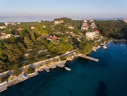 Comfortable Apartment Island Šolta -seaview