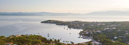 Comfortable Apartment Island Šolta -seaview
