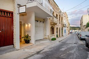 South Wind Guesthouse