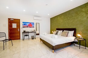 South Wind Guesthouse