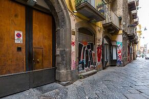 San Marcellino Cool and Central by Napoliapartments