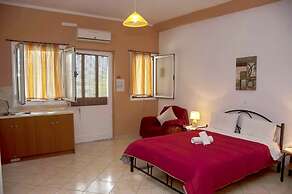 Holiday Studio Apartment Tonia - Pelekas Beach, Corfu