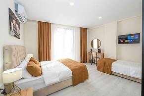 Gloria Airport Hotel