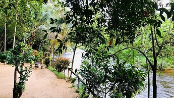 Ceylon Nature Hostel Kitulgala