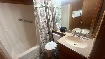 Chimney Rock Condo 3 Bedroom Condo by RedAwning