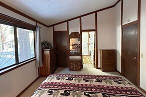 Brookstone Pines 3 Bedroom Home by RedAwning